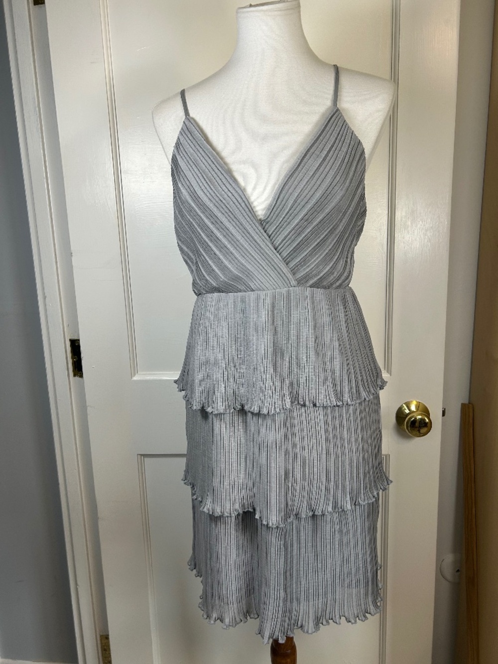 NWT LuLu's Cheers and Tiers Pleated Surplice Tiered Mini Dress ~ Dusty Blue ~ LG